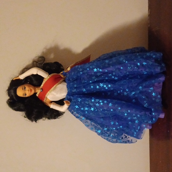 Vintage Unicef Barbie Set - Picture 11 of 16